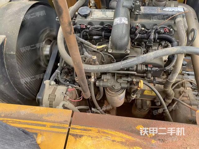 发动机整体俯视（整机外观）