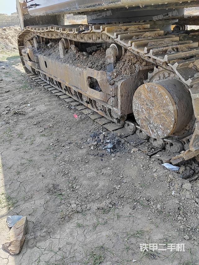 单侧履带整体（整机外观）