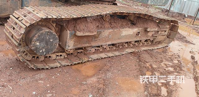 单侧履带整体（整机外观）