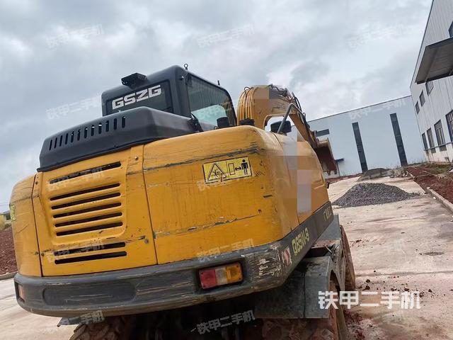 整机右后45°（整机外观）