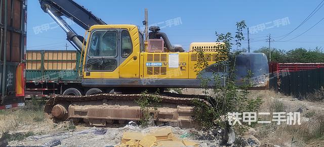 整机左侧（设备外观及核心部件）