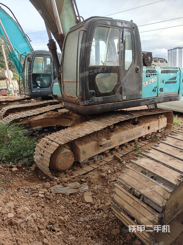 驾驶室整体（整机外观）