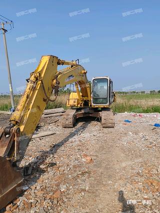 惠州住友SH200A3挖掘机实拍图片