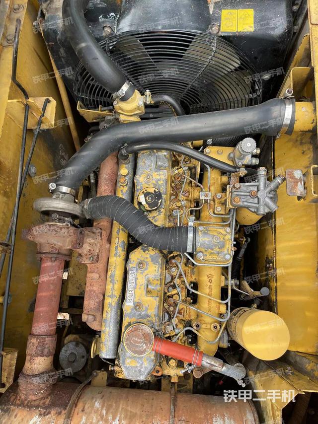 发动机整体俯视（整机外观）