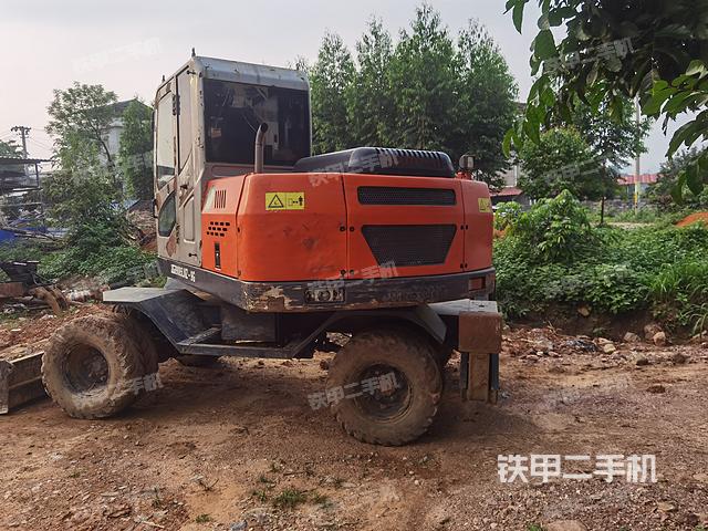 单侧履带整体（整机外观）