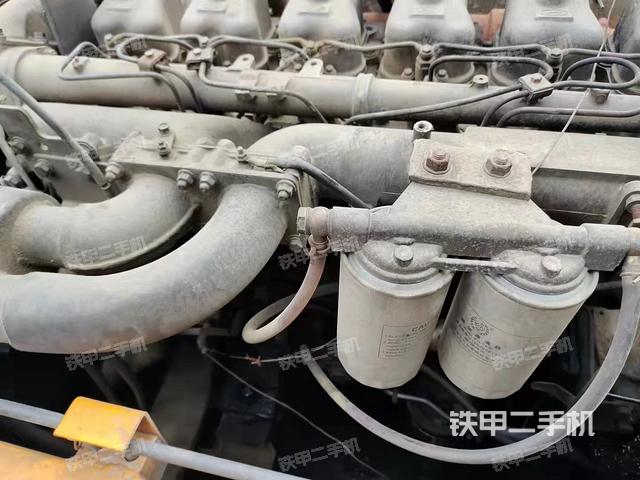 发动机整体俯视（整机外观）