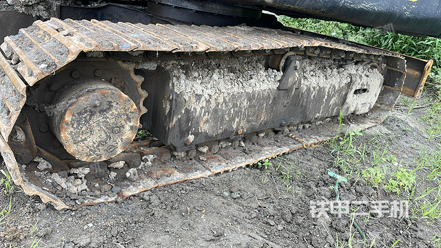 单侧履带整体（整机外观）