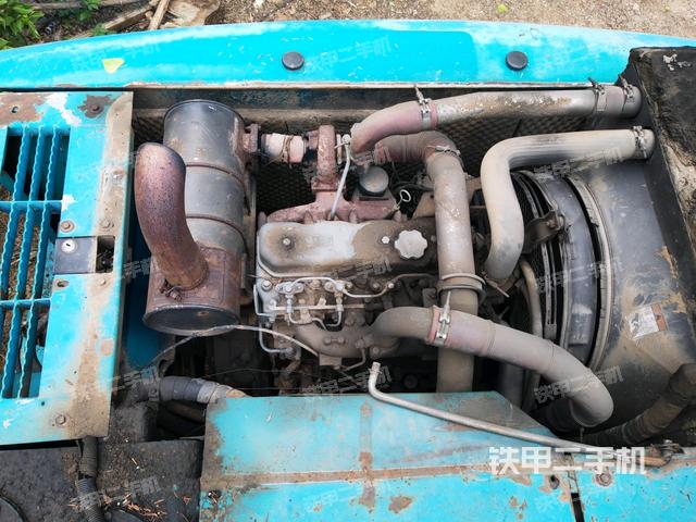 驾驶室顶部俯视（上车部件）