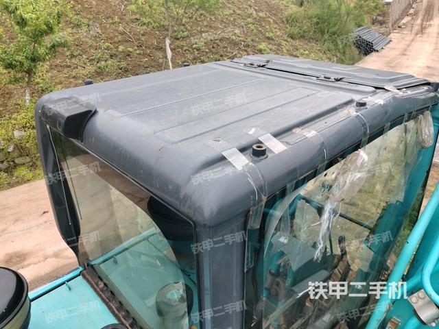 驾驶室顶部俯视（上车部件）