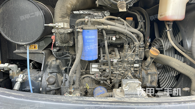 发动机整体俯视（整机外观）