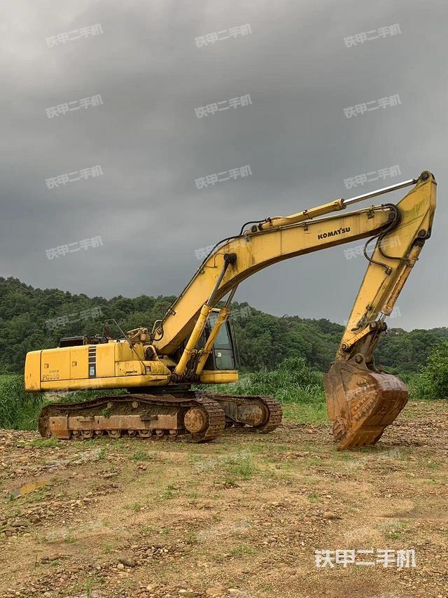 驾驶室顶部（整机外观）