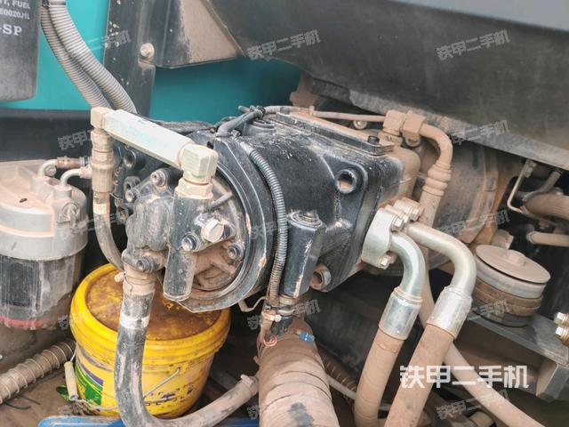 液压泵斜45 左（大件舱室）