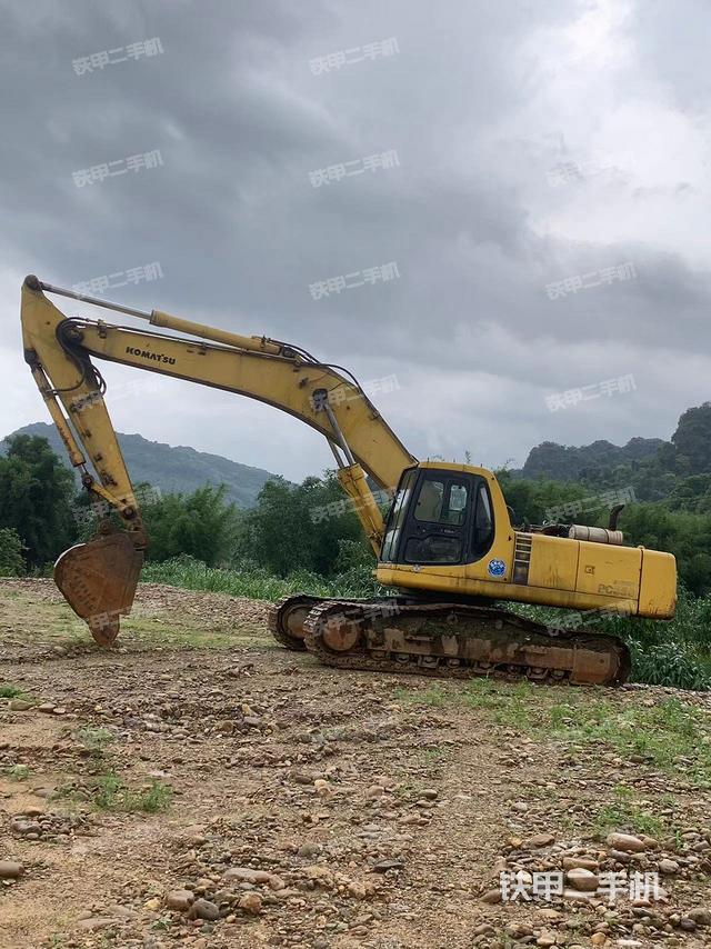 小松PC350-6挖掘机
