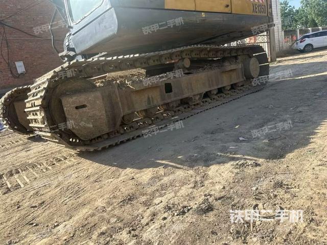 单侧履带整体（整机外观）