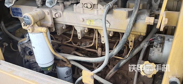 发动机右侧（整机外观及大件）