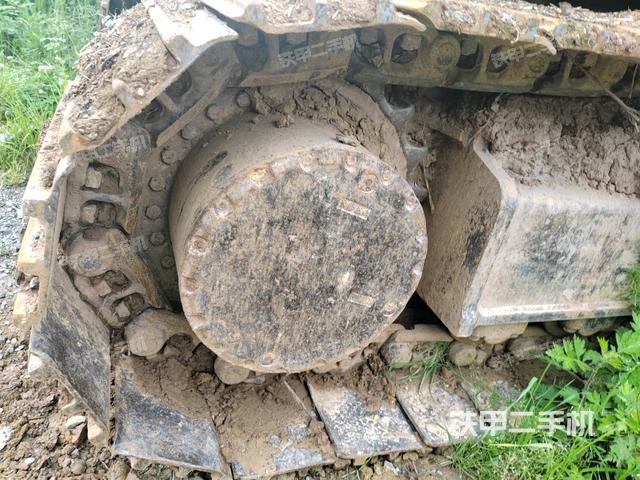 左驱动轮（行走机构）