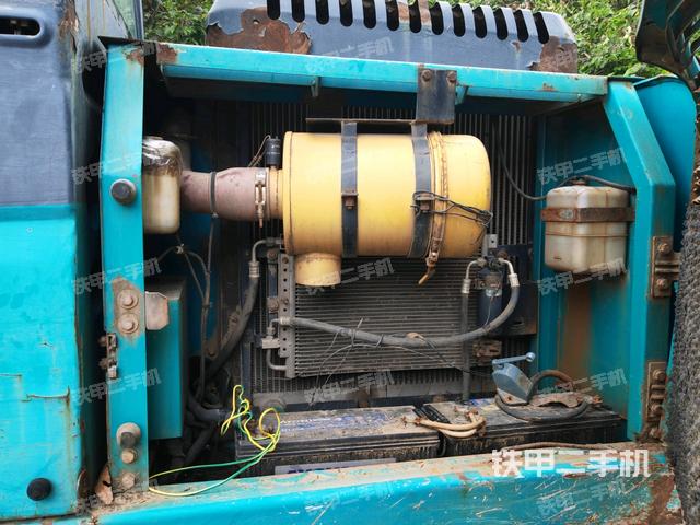 液压泵斜45 左（大件舱室）