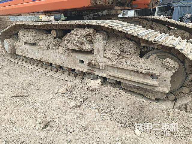 单侧履带整体（整机外观）