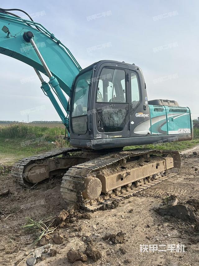 驾驶室整体（整机外观）