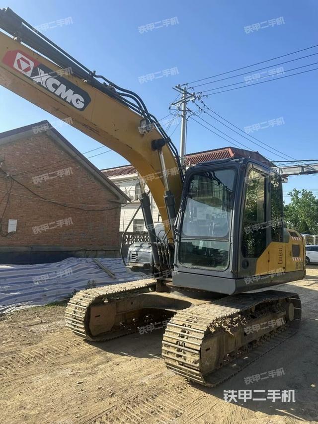 驾驶室整体（整机外观）