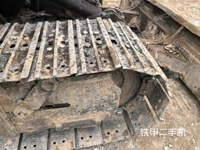 右側(cè)行走馬達(dá)蓋板（行走機(jī)構(gòu)）