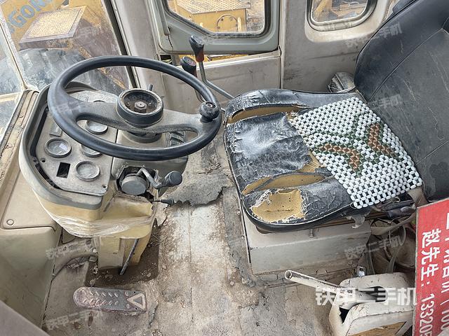 驾驶室工作台（整机外观及大件）