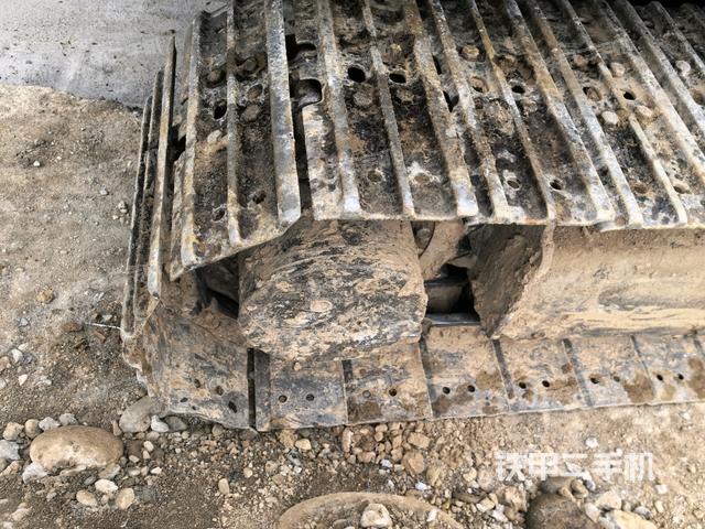 右導(dǎo)向輪（行走機(jī)構(gòu)）