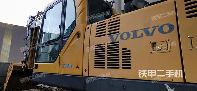 驾驶室整体（整机外观）