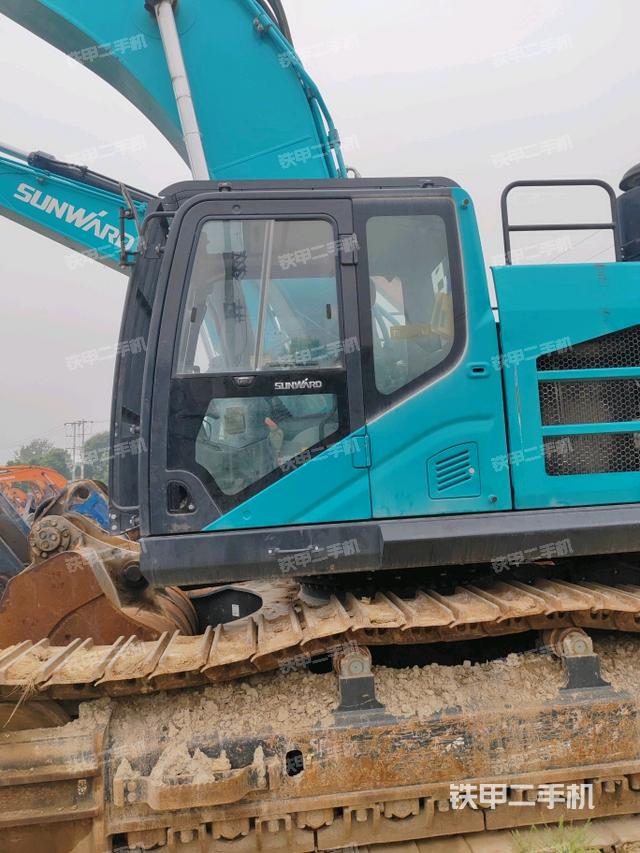 駕駛室左后45度（駕駛室部分）