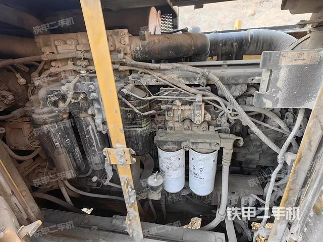 发动机整体俯视（整机外观）