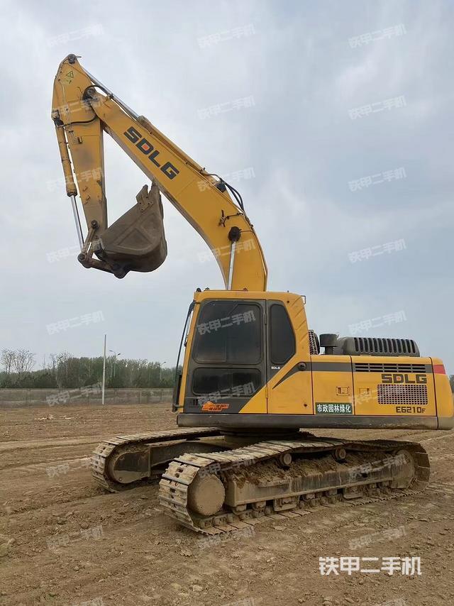 左后45（整機外觀）