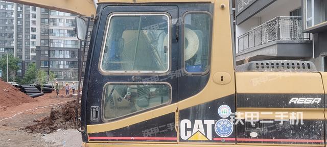 驾驶室整体（整机外观）