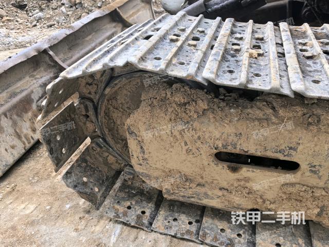 左側(cè)行走馬達(dá)蓋板（行走機(jī)構(gòu)）