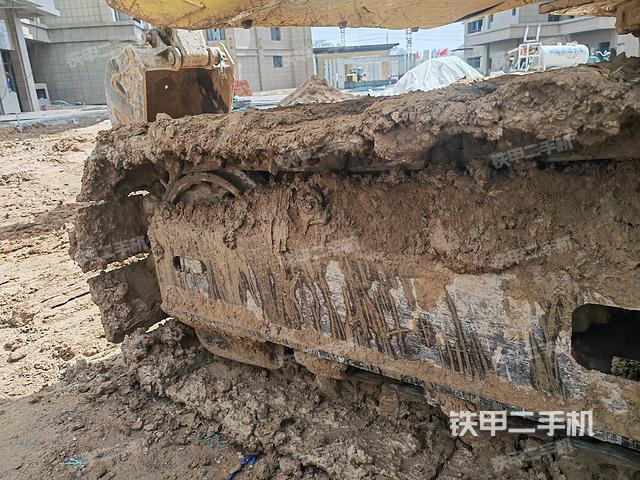 单侧履带整体（整机外观）