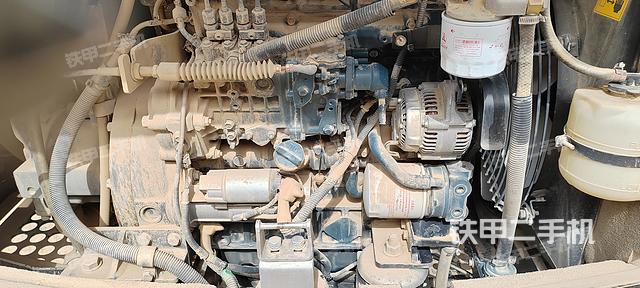 发动机整体俯视（整机外观）