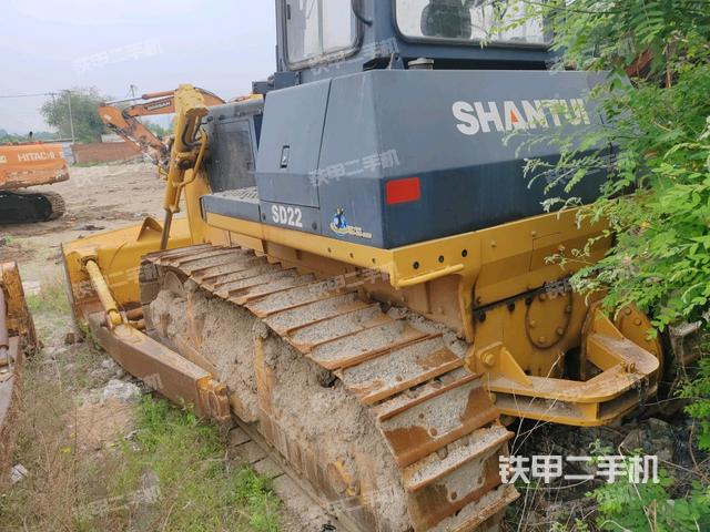 右后45°（推土機整車外觀）