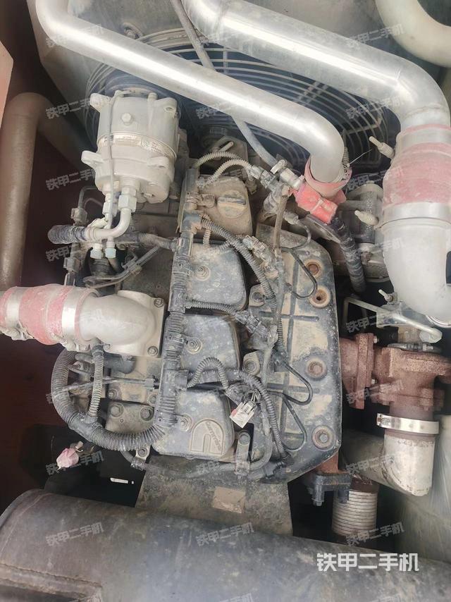 发动机整体俯视（整机外观）