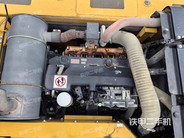 发动机整体俯视（整机外观）