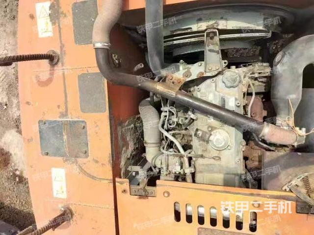 发动机整体俯视（整机外观）