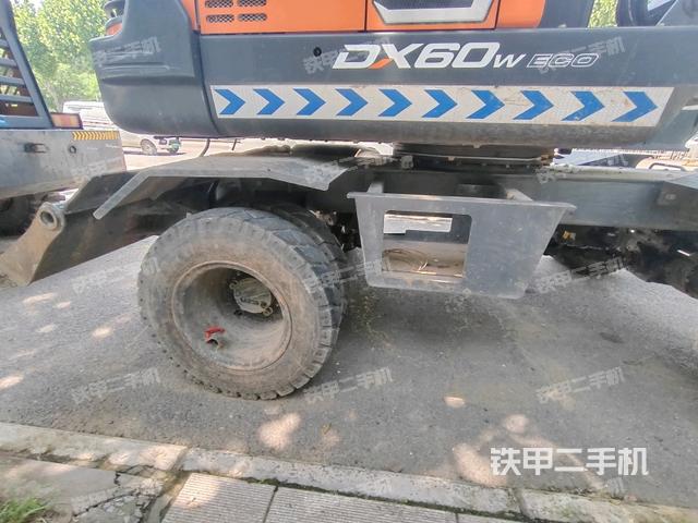 左托链轮和链筋（行走机构）