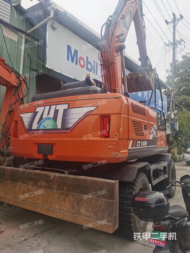 卓特ZUT150挖掘机