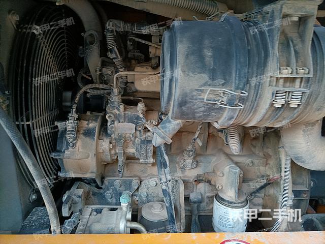 发动机整体俯视（整机外观）