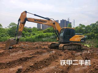安庆现代R215VS挖掘机实拍图片