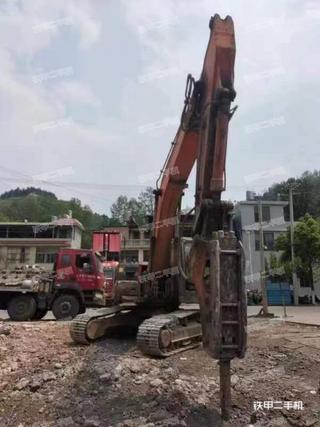 济南日立ZX240-3挖掘机实拍图片
