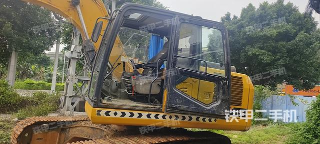 驾驶室整体（整机外观）