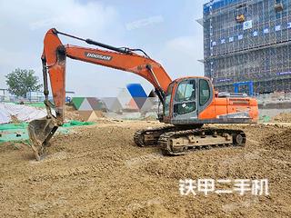 宜昌斗山DX215-9C挖掘机实拍图片