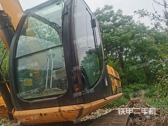 驾驶室整体（整机外观）