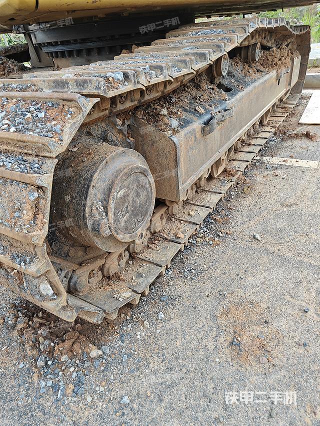 单侧履带整体（整机外观）