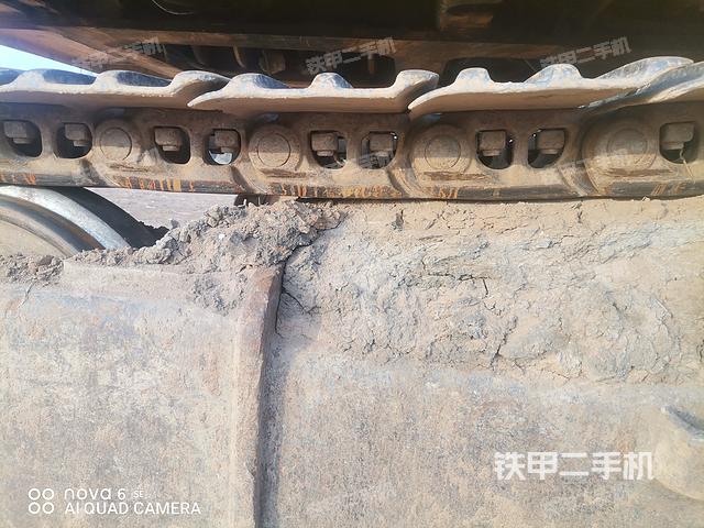 单侧履带整体（整机外观）