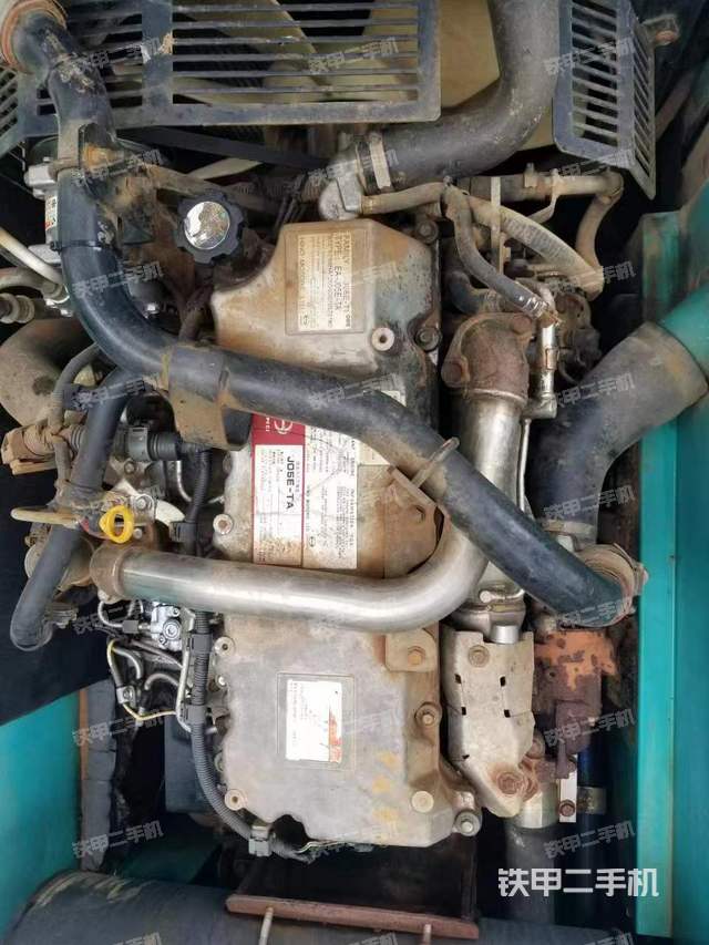 发动机整体俯视（整机外观）